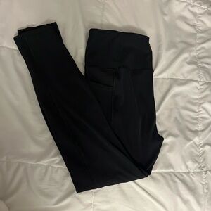 Black leggings with pockets